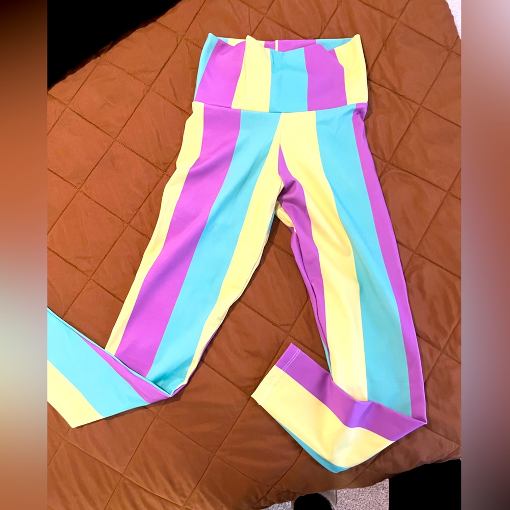 Pastel Mardi Gras leggings NWOT